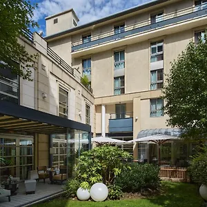 4* فندق أومبير